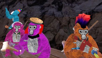 Gorilla Tag Screenshot 2